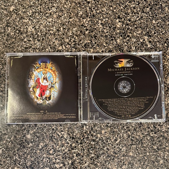 Michael Jackson Dangerous CD Special Edition - Picture 3 of 4
